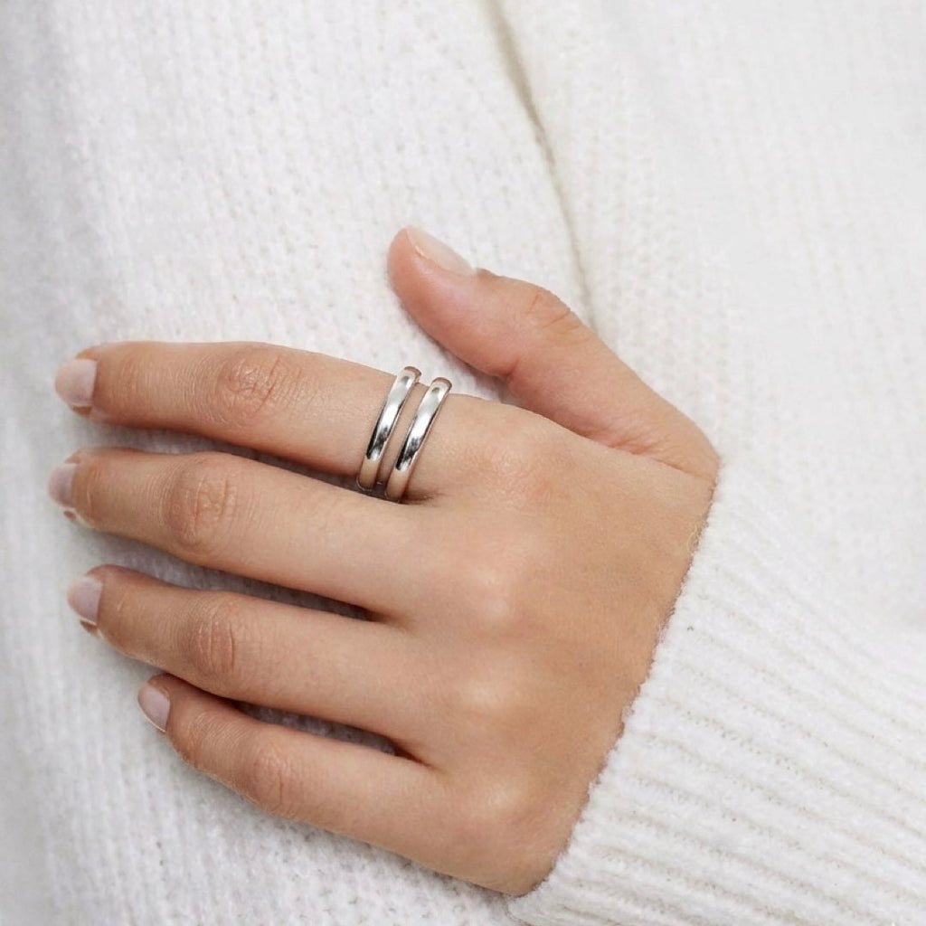 Helia Ring